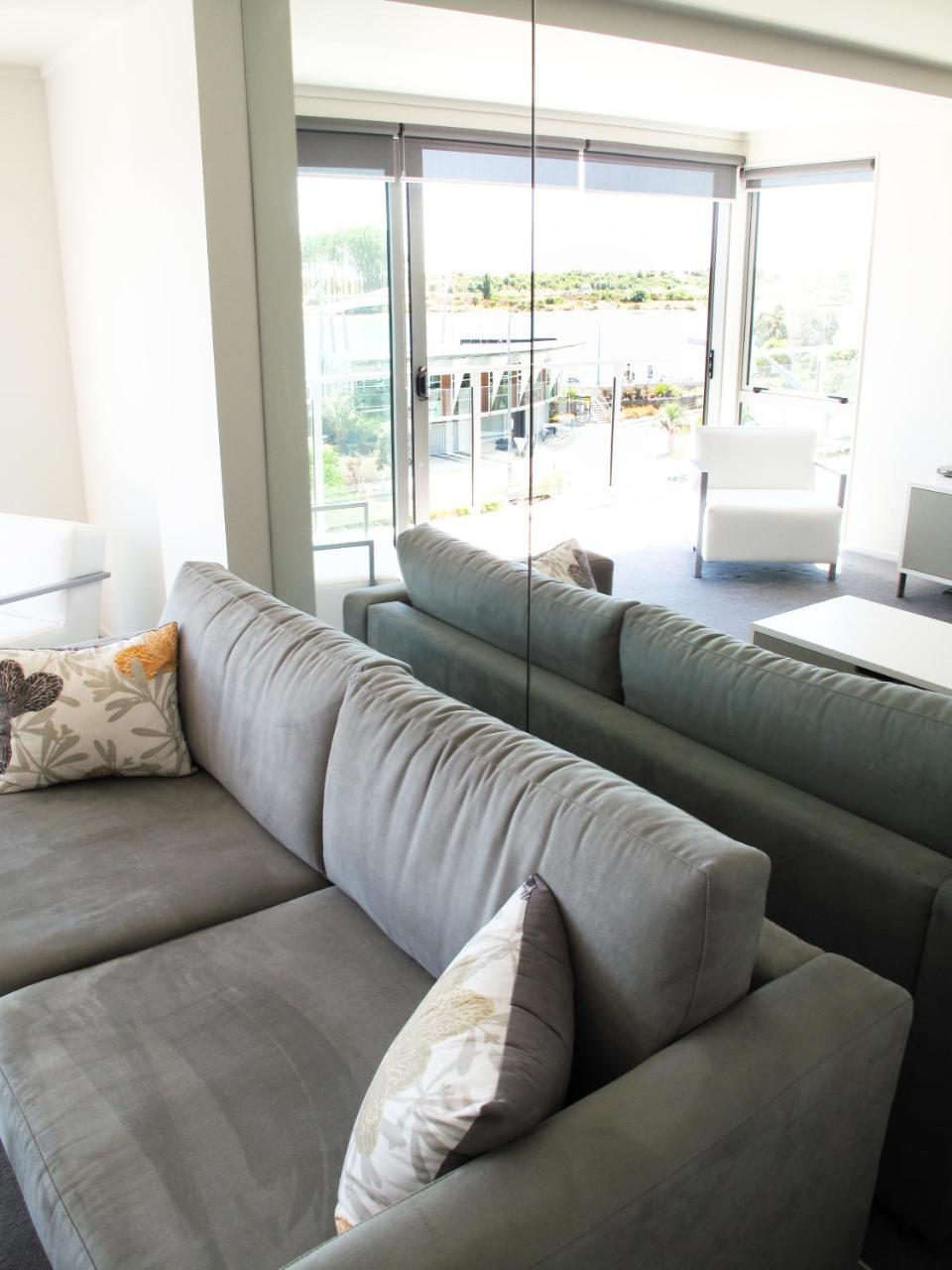 Quayside Luxury Apartments ファカタネ エクステリア 写真