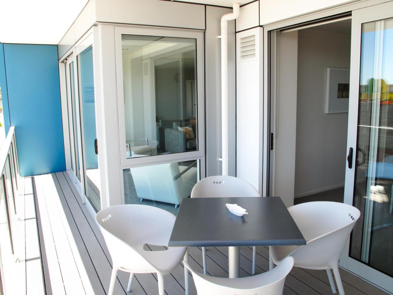 Quayside Luxury Apartments ファカタネ エクステリア 写真