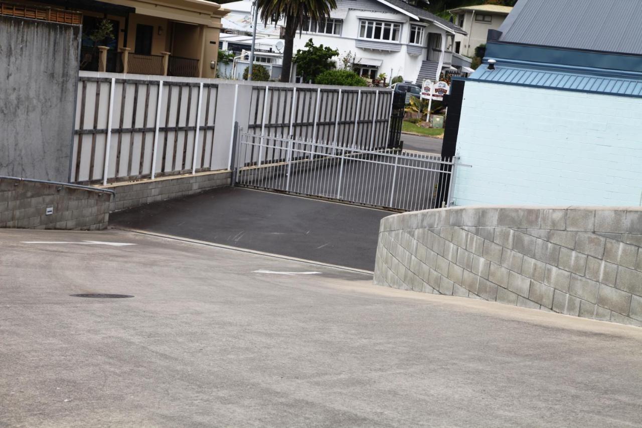 Quayside Luxury Apartments ファカタネ エクステリア 写真
